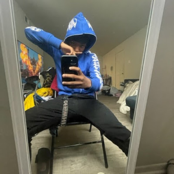 Meet the Posher Other - Meet your Posher, Dee